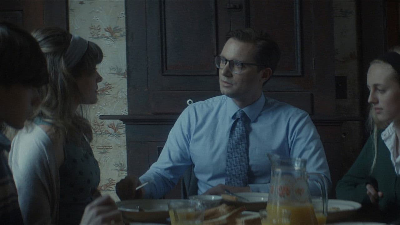 Backdrop – The House on Maple Street