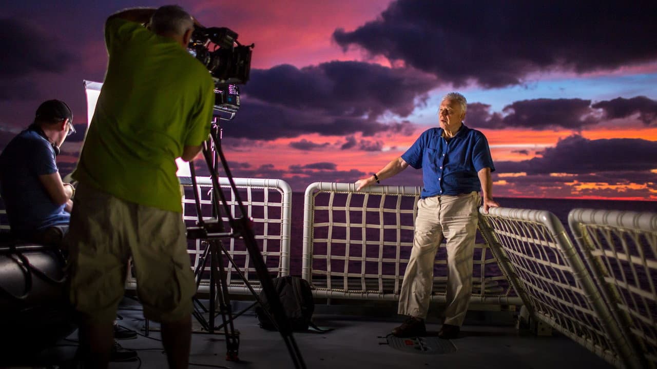 Backdrop – Attenborough at 90: Behind the Lens