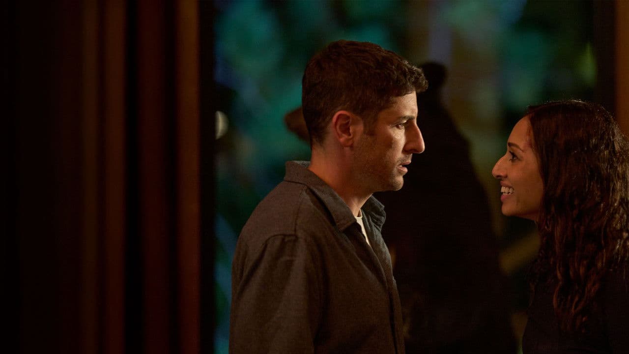 Backdrop – Chaos Couple: Bis das der Einbruch uns scheidet