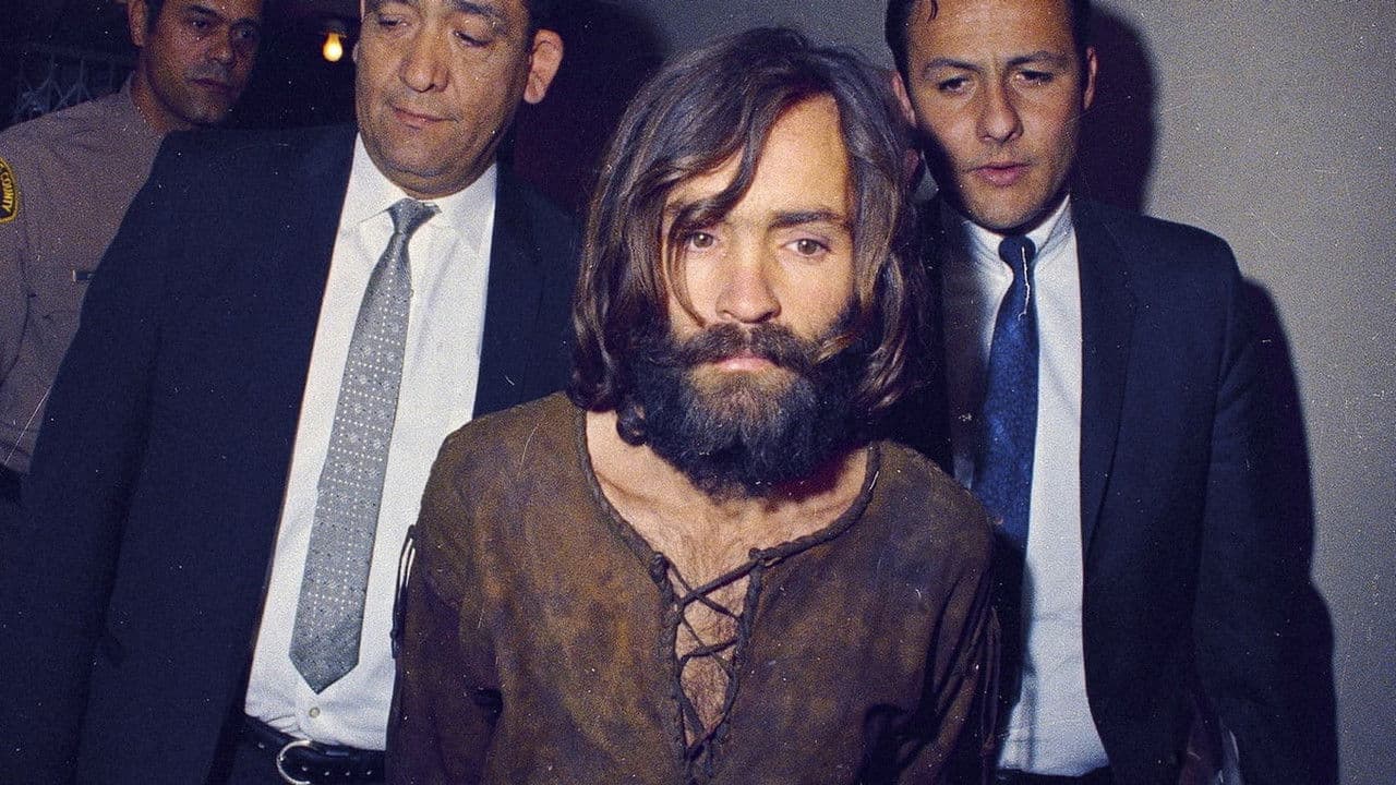 Backdrop – Truth and Lies: The Family Manson