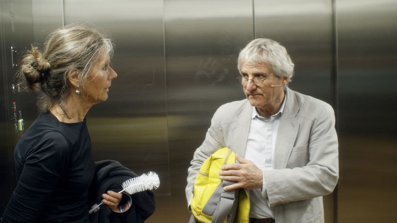 Backdrop – Ich hätte am Kronleuchter hängen bleiben müssen