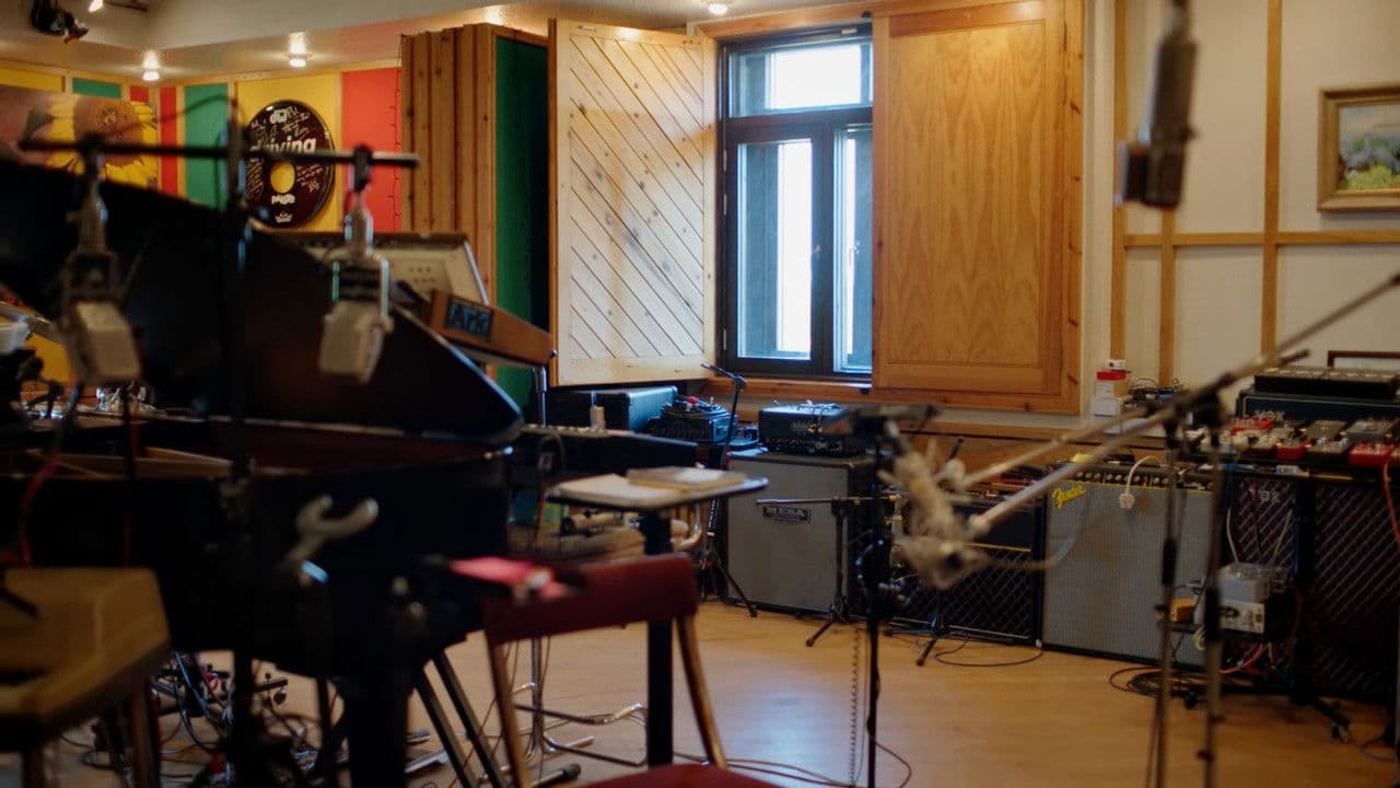 Backdrop – The Beatles - Free As A Bird: A Song Reborn