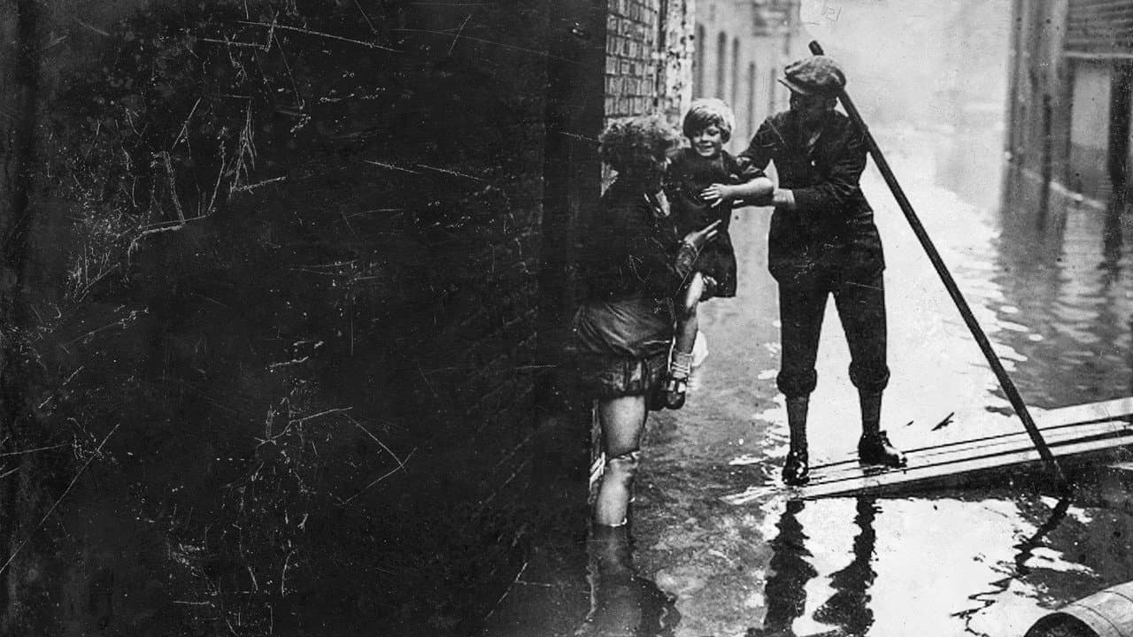 Backdrop – 1928: The Year the Thames Flooded