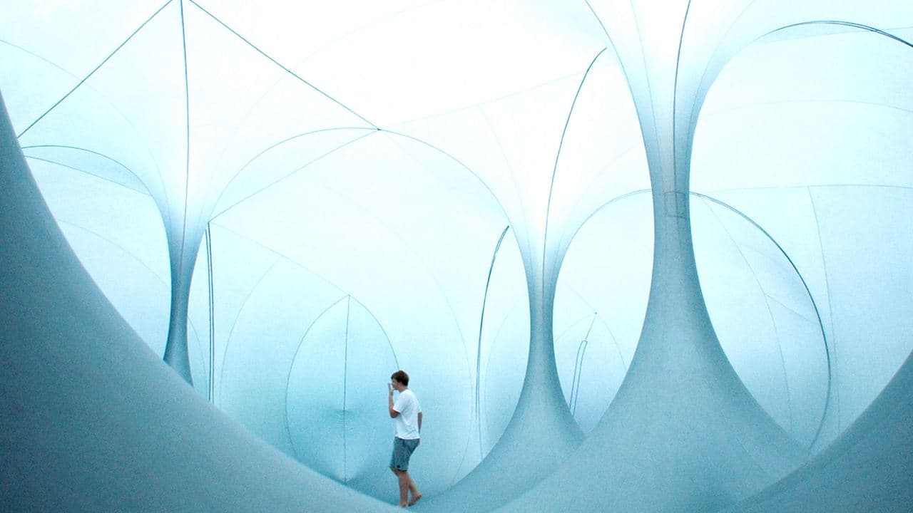 Backdrop – Warum ich euch nicht in die Augen schauen kann