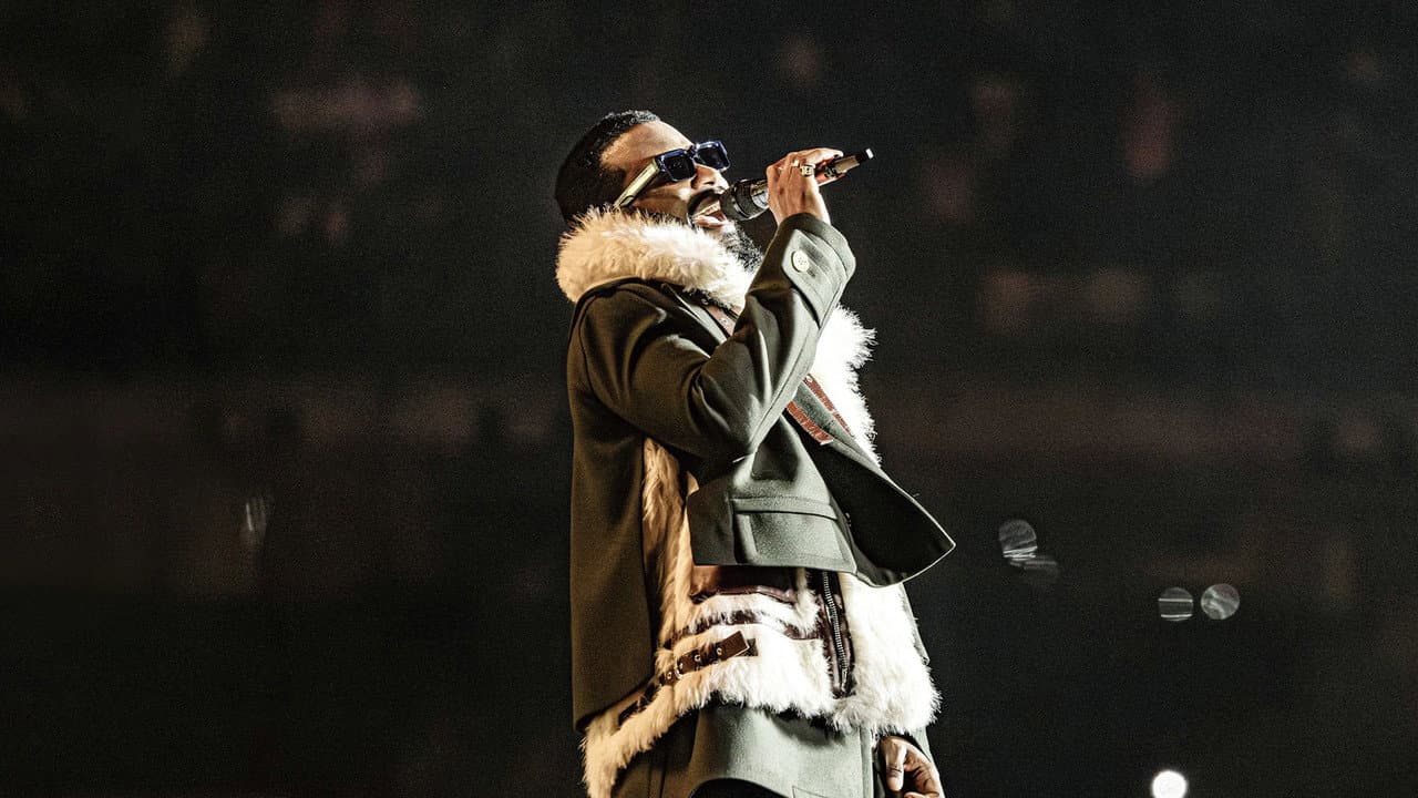 Backdrop – Fally Ipupa au Stade de France