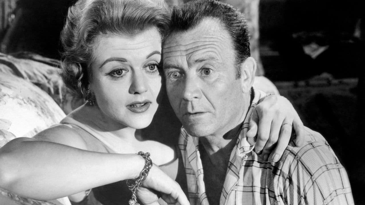 Backdrop – Summer of the Seventeenth Doll