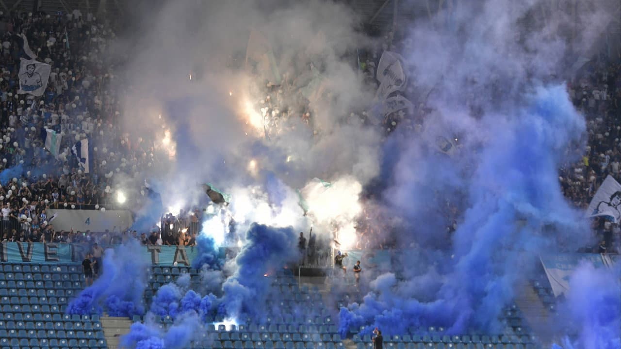 Backdrop – Craiova Versus Craiova