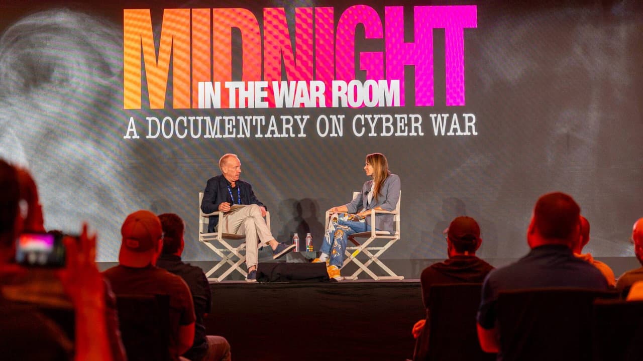 Backdrop – Midnight in the War Room