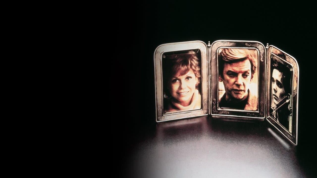 Backdrop – Eine ganz normale Familie