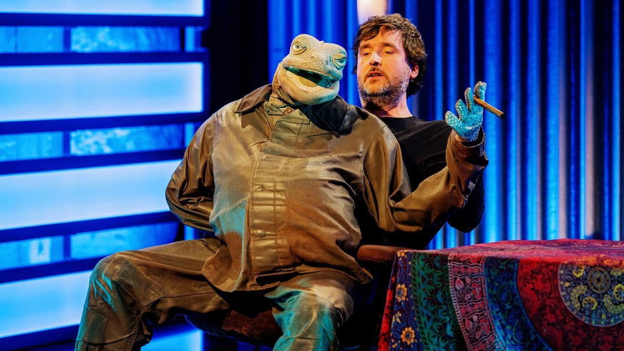 Backdrop – Michael Hatzius: Echsoterik