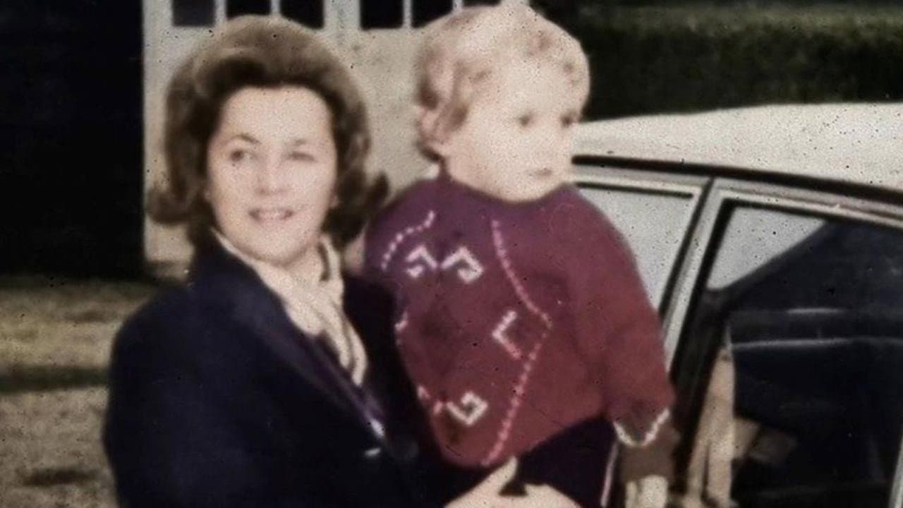 Backdrop – The Disappearance of Renee and Andrew MacRae