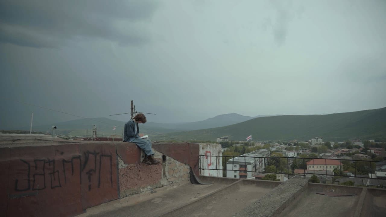 Backdrop – ნედლი ქალაქი