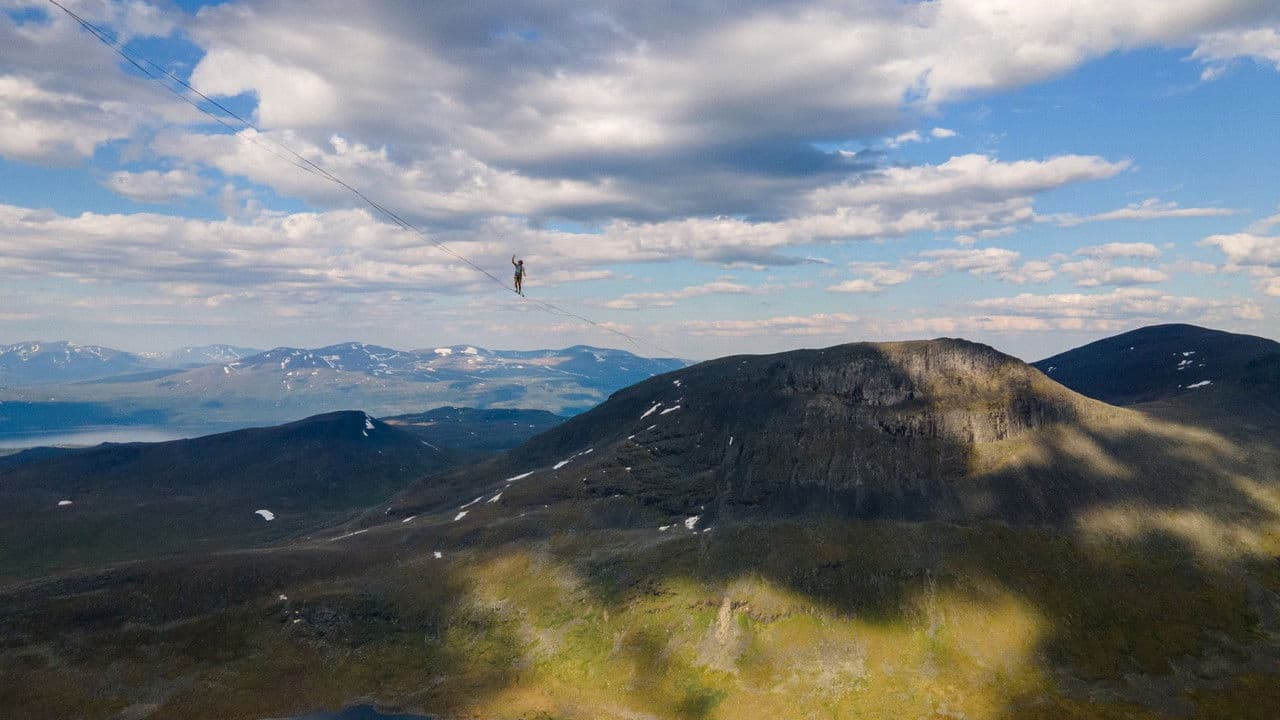Backdrop – Lapporten på lina