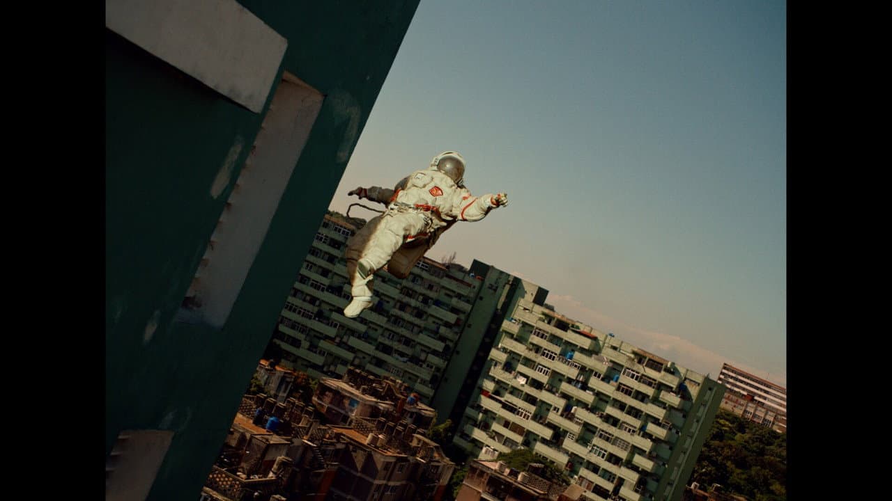 Backdrop – El Espacio Roto