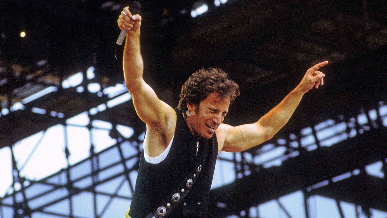 Backdrop – Bruce Springsteen: Live in East Berlin