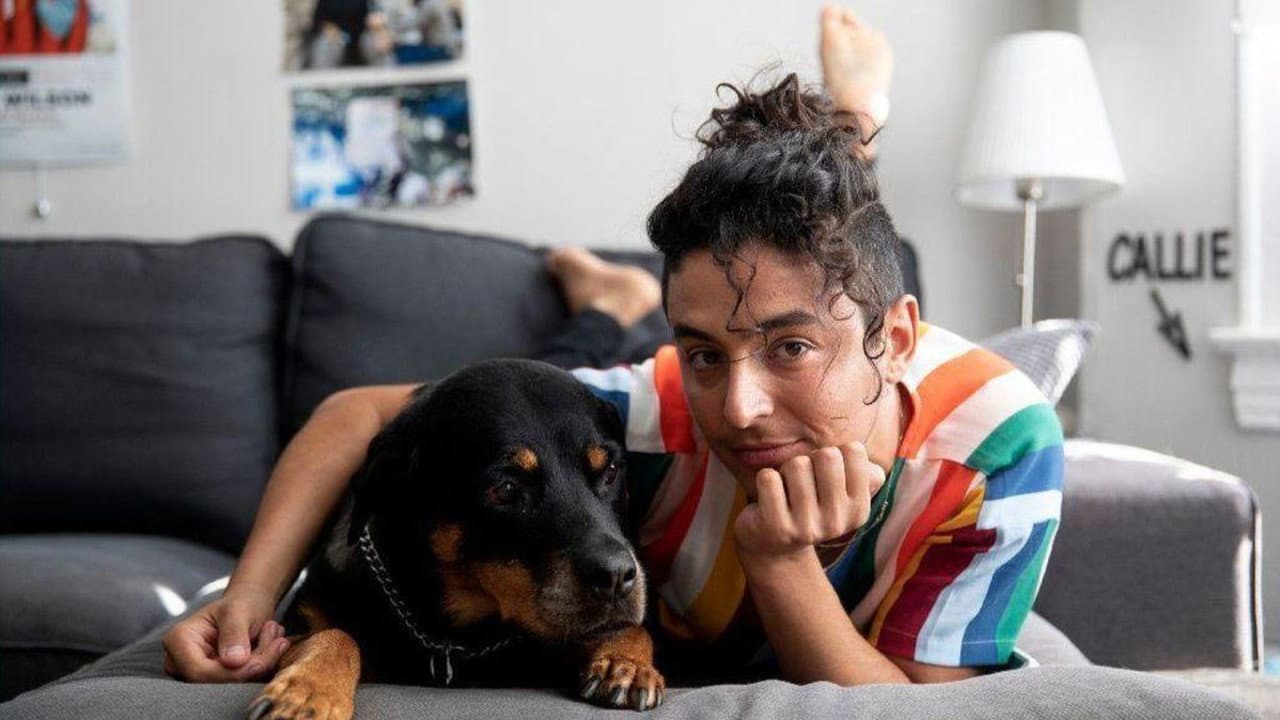 Backdrop – A Normal Girl