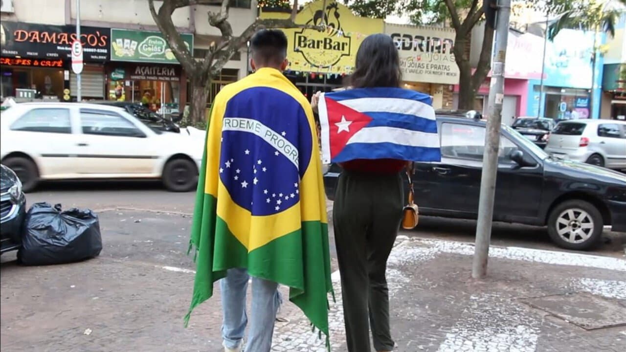 Backdrop – A casa que levo no peito