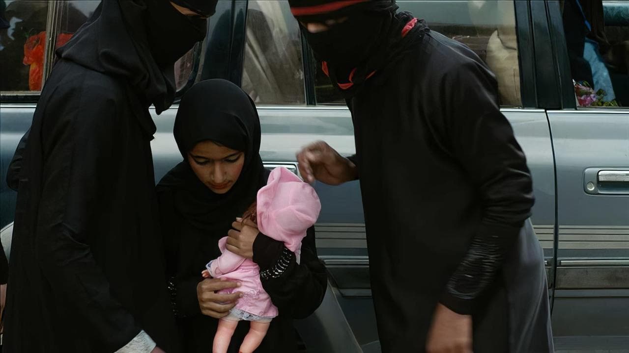 Backdrop – انا نجوم بنت العاشرة ومطلقة