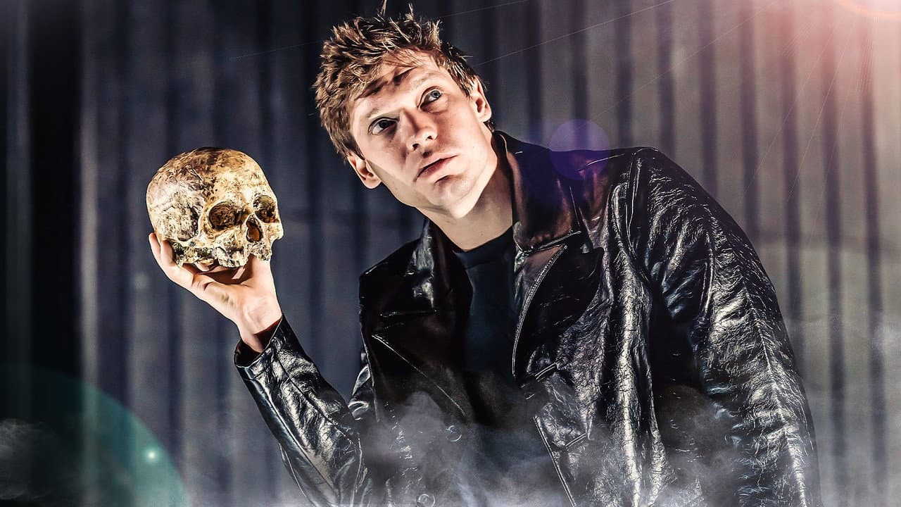 Backdrop – Hamlet: Bristol Old Vic Live