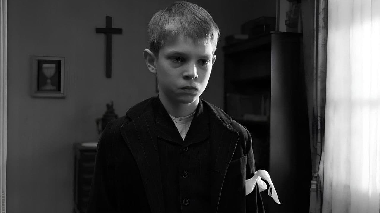 Backdrop – Das weiße Band - Eine deutsche Kindergeschichte