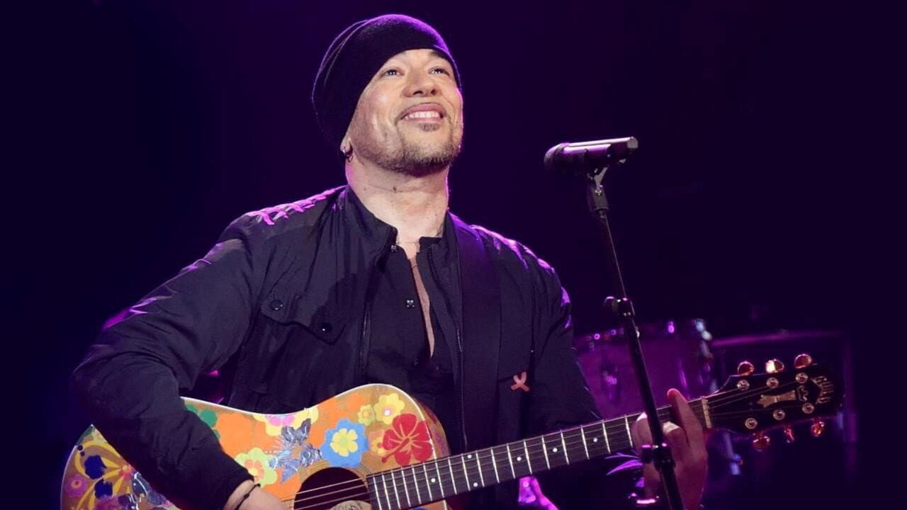 Backdrop – Pascal Obispo - Fan (Live 2004)
