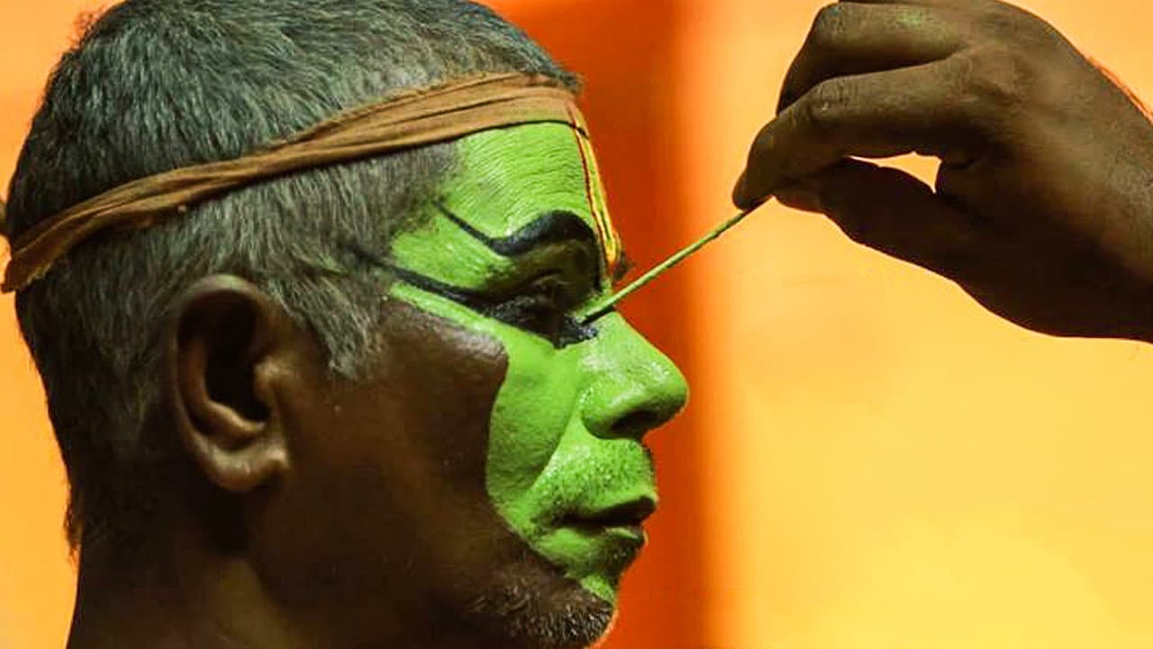 Backdrop – ആളൊരുക്കം
