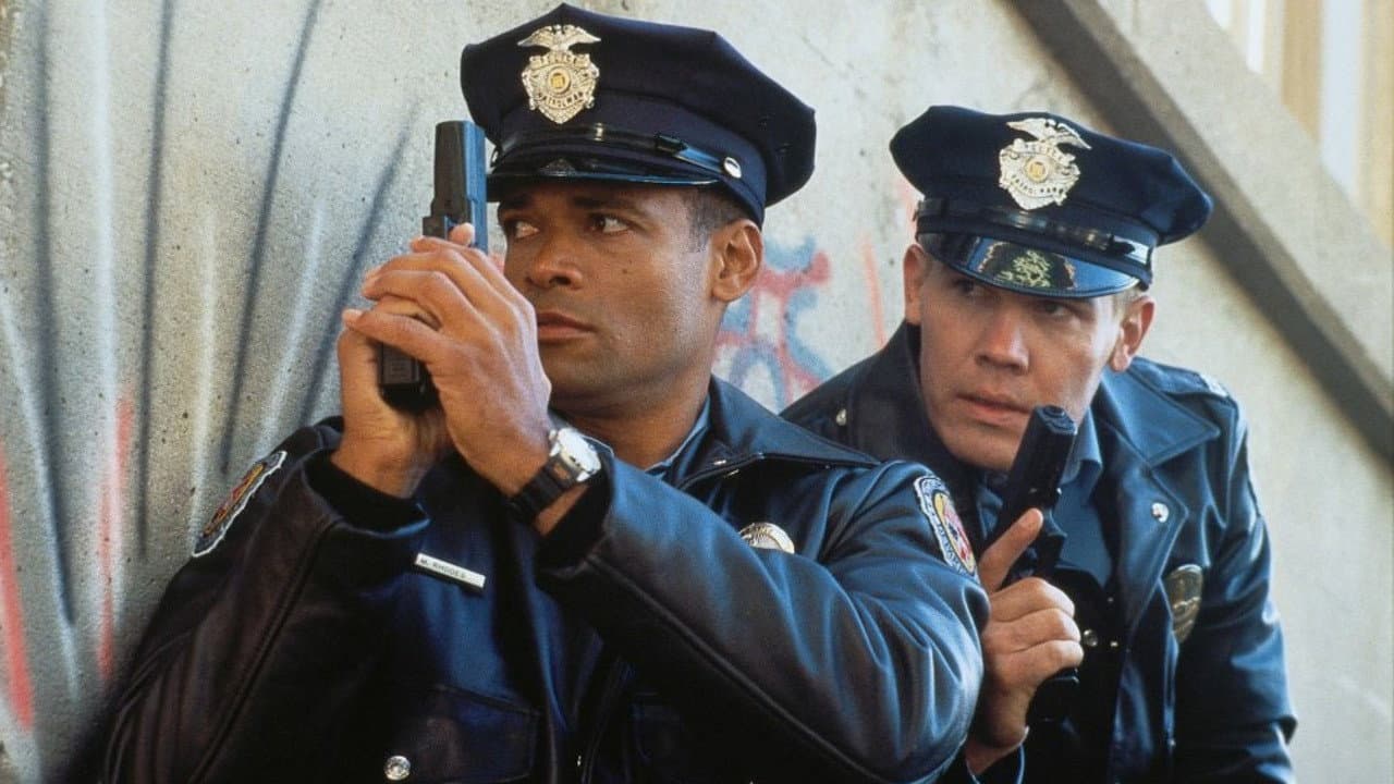 Backdrop – Killer Cops - Mörder in Uniform