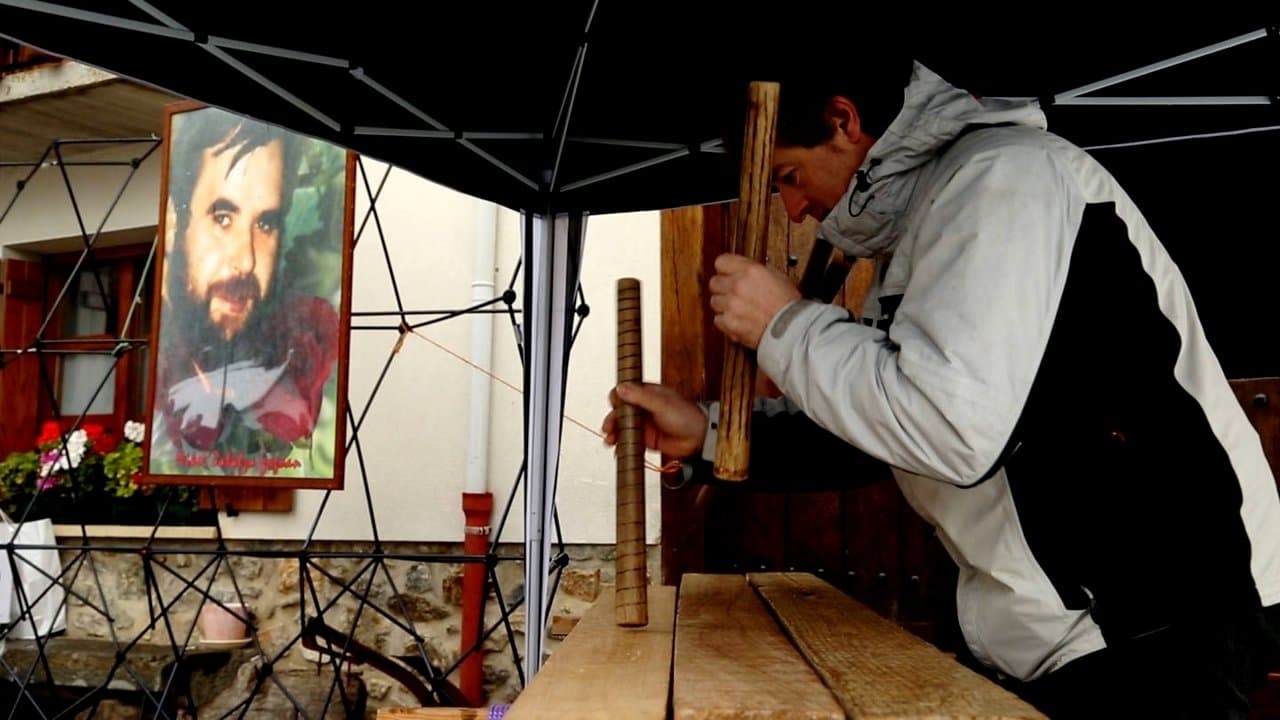 Backdrop – Non dago Mikel?