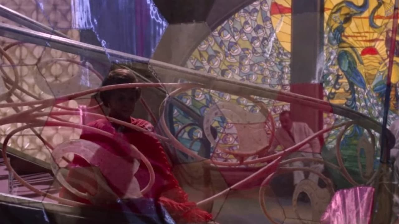 Backdrop – Julia und die Geister