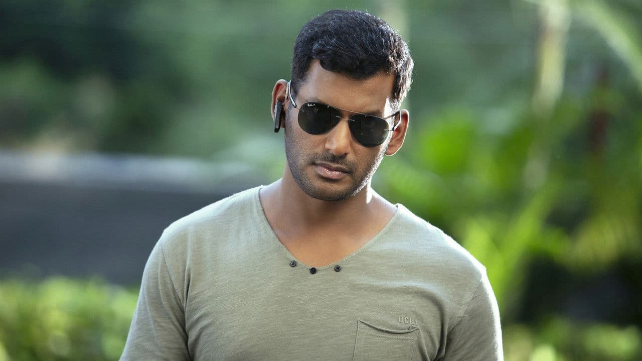 Backdrop – சக்ரா