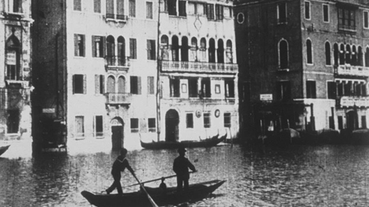 Backdrop – Panorama du grand Canal pris d'un bateau