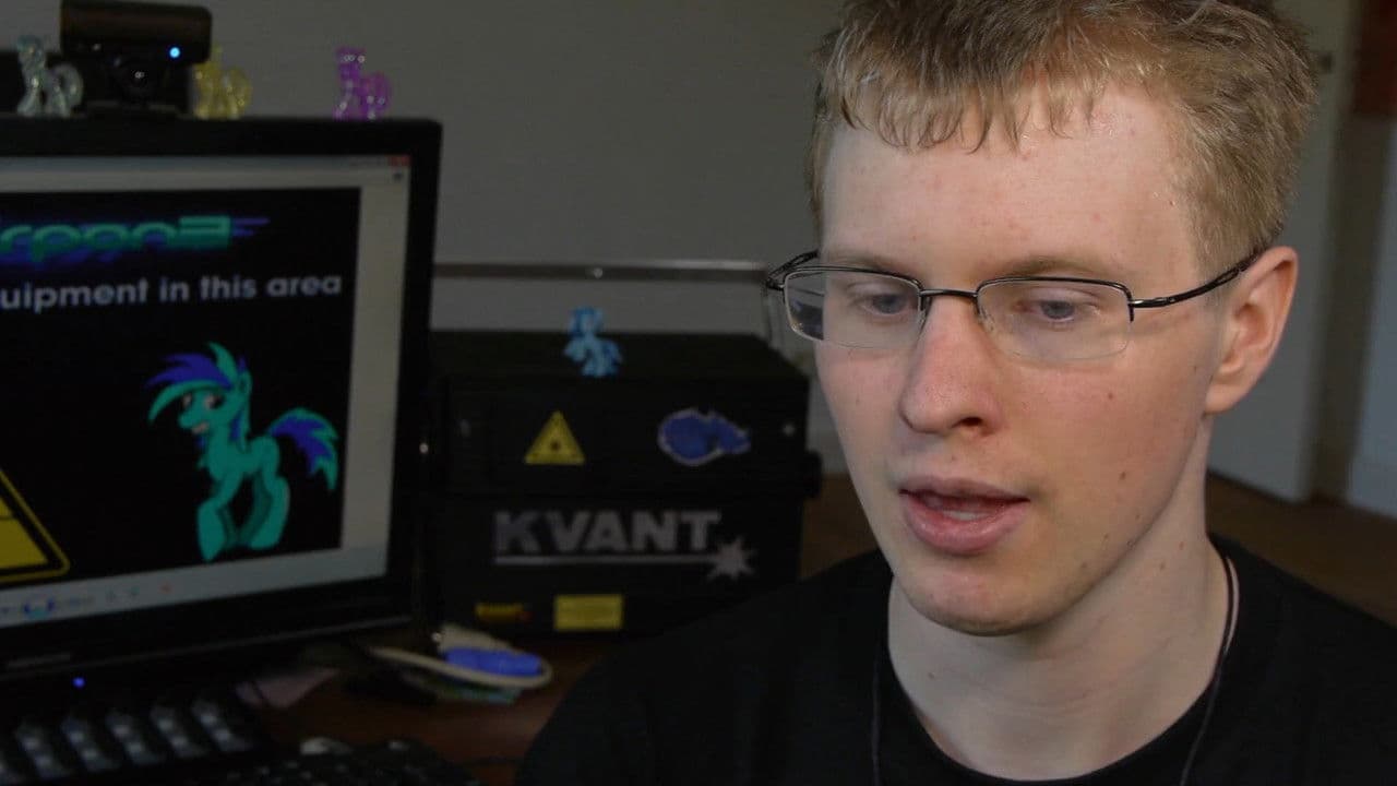 Backdrop – Bronies: The Extremely Unexpected Adult Fans of My Little Pony