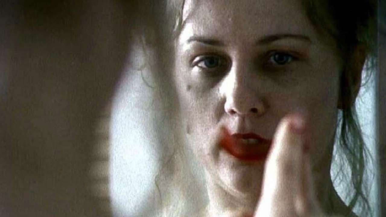 Backdrop – Cutting Moments