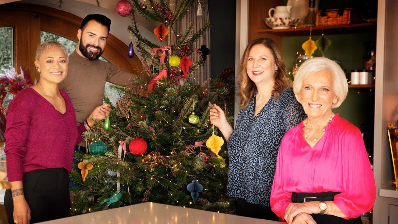 Backdrop – Mary Berry's Ultimate Christmas