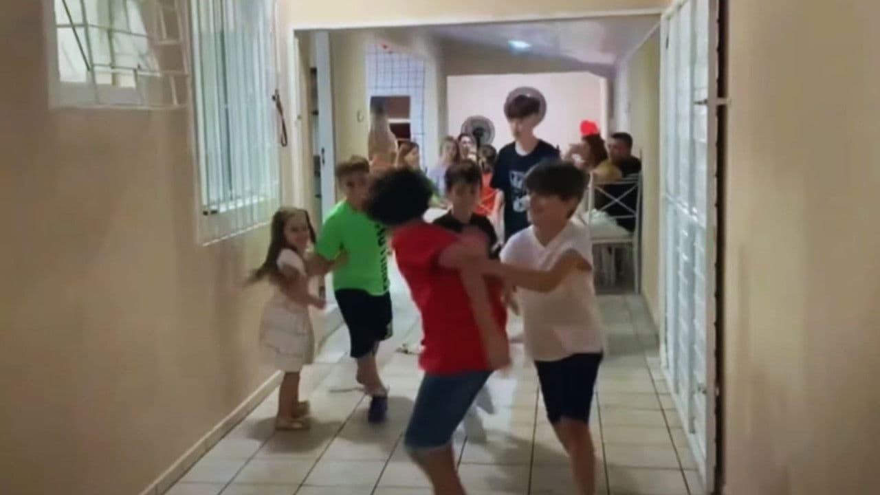 Backdrop – Distorção do Universo