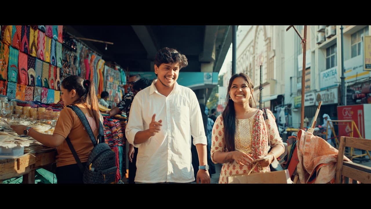 Backdrop – Metro Kadhal