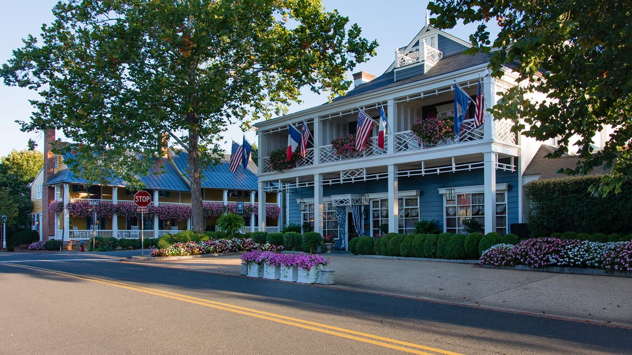 Backdrop – The Inn at Little Washington: A Delicious Documentary