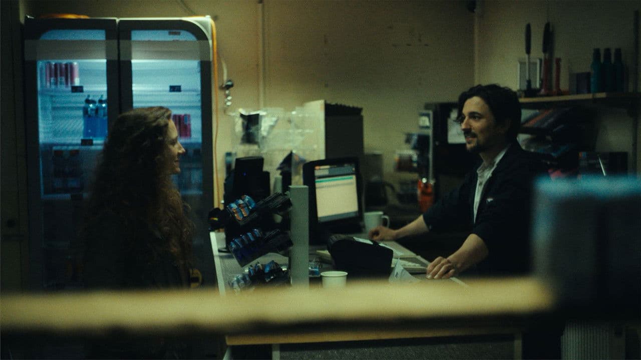 Backdrop – Naar Waar de Lucht Blauw Kleurt