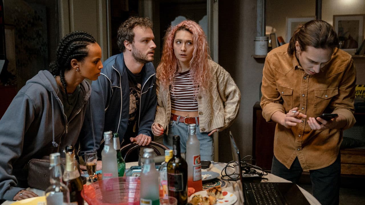 Backdrop – State a Casa