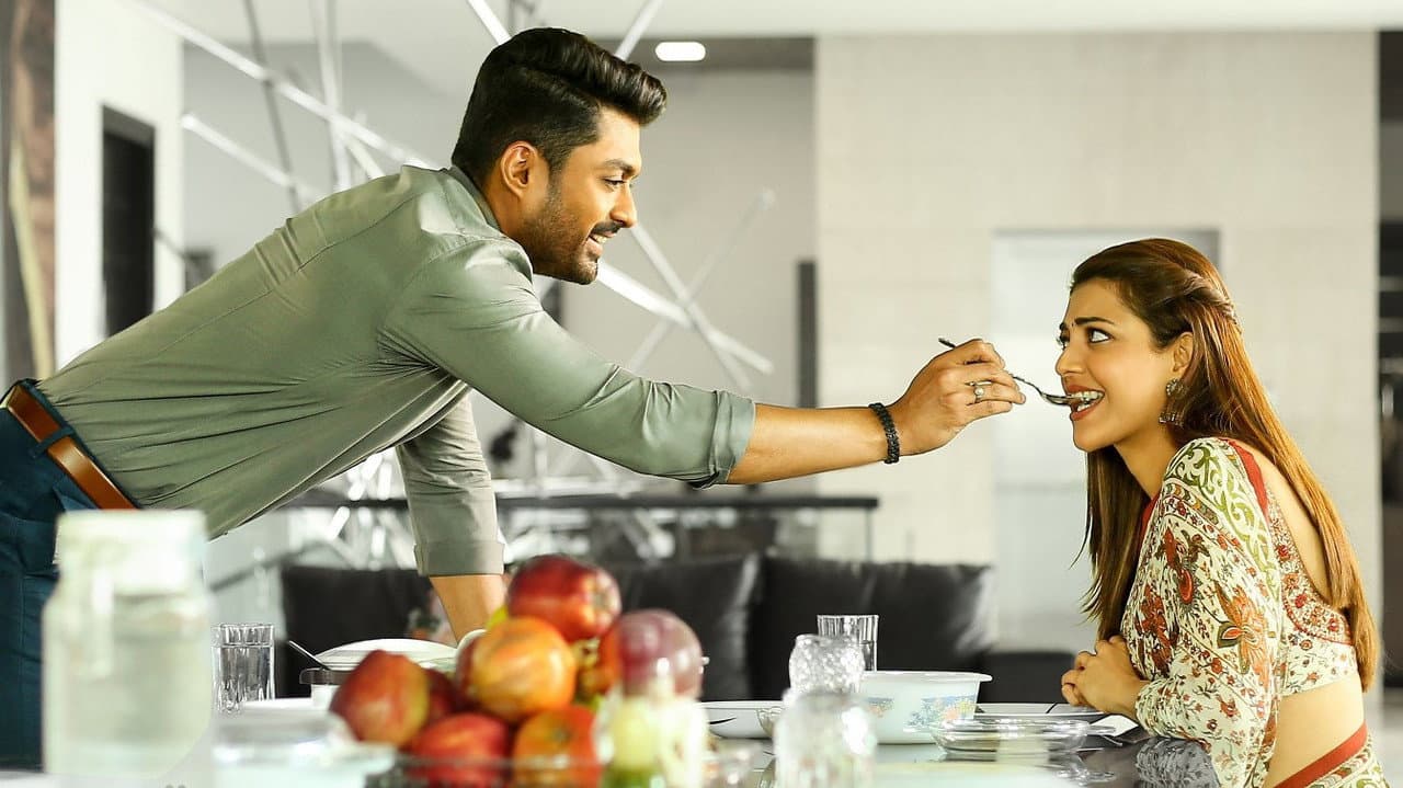 Backdrop – Manchi Lakshanalunna Abbayi