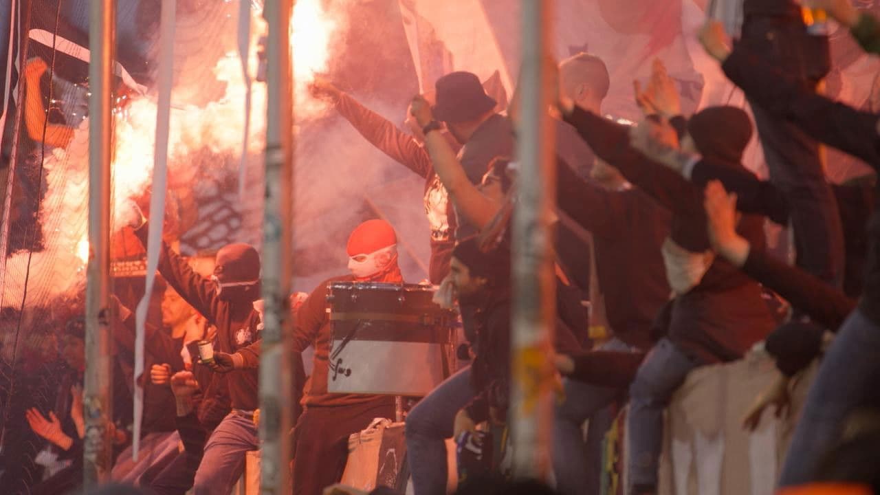 Backdrop – Inside Fankurve - Fans, Ultras, Hooligans