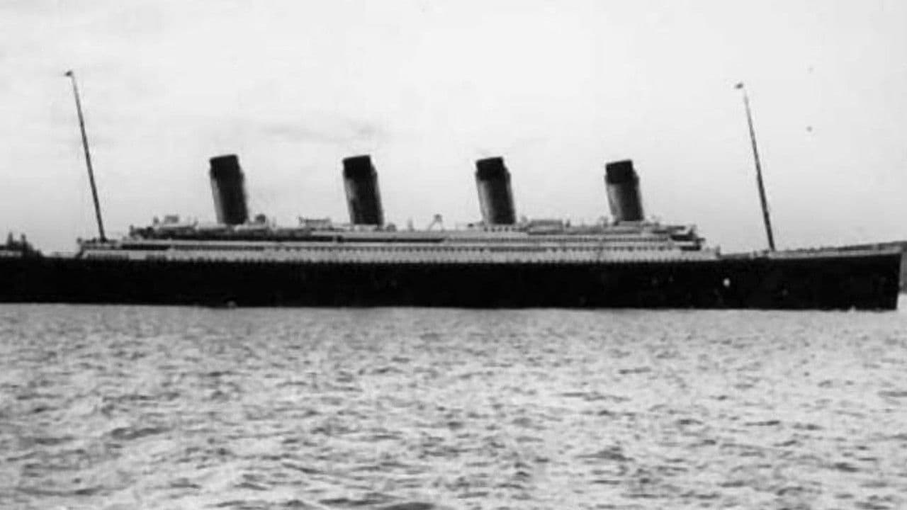 Backdrop – Titanic - Der Untergang eines Traums