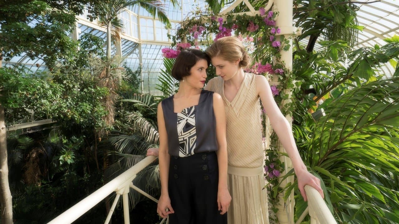 Backdrop – Vita & Virginia