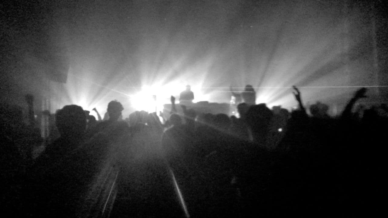 Backdrop – Hard ♡