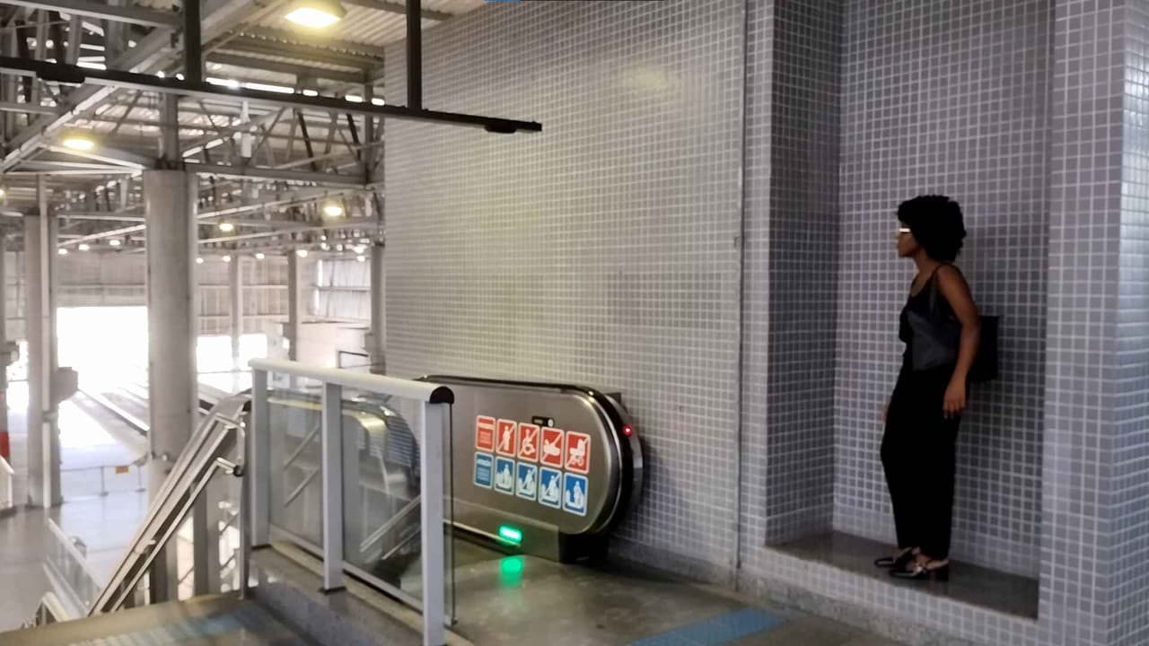 Backdrop – A Versão