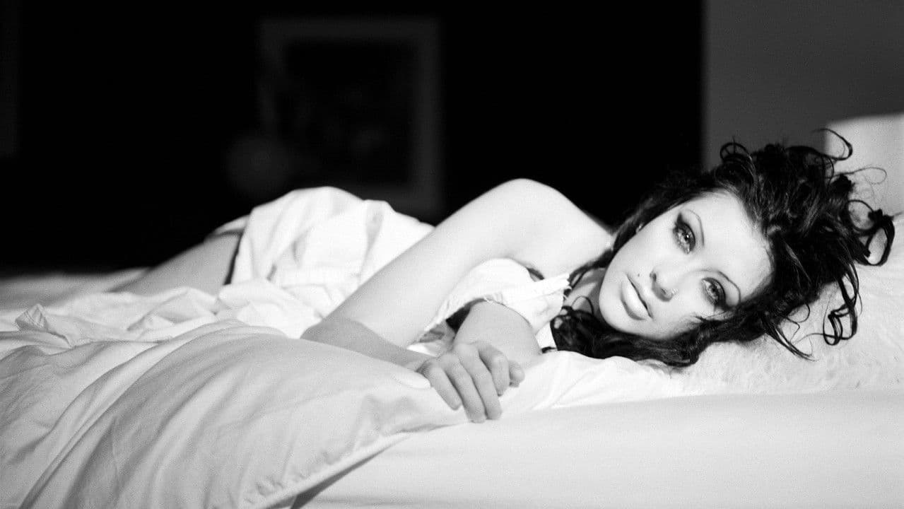 Backdrop – Christina Aguilera: Stripped - Live in the U.K.