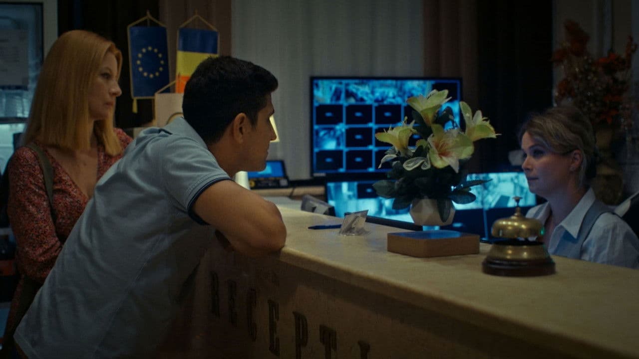 Backdrop – Dragostea e în aer