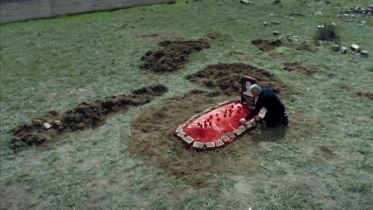 Backdrop – Alça ağacı altındakı məzar