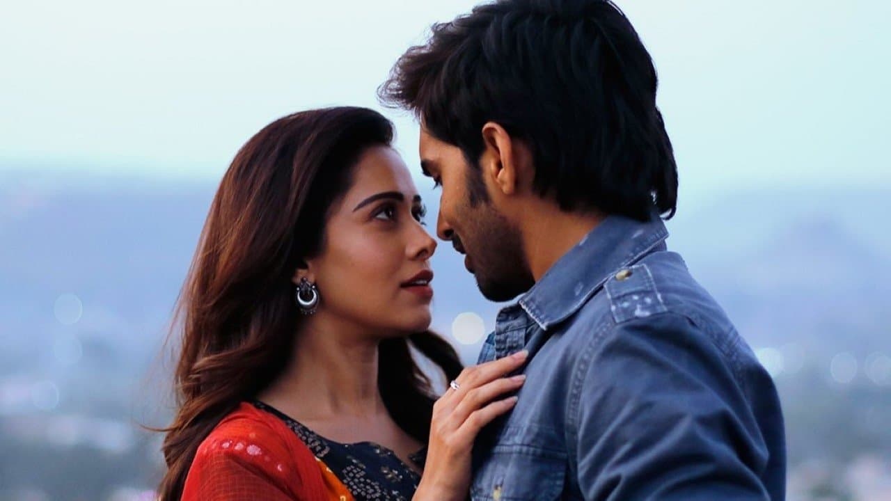 Backdrop – जनहित में जारी