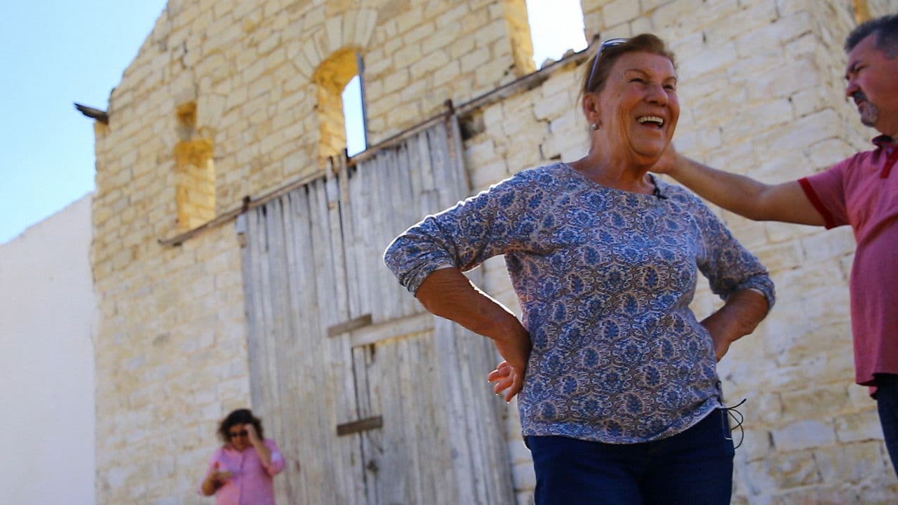 Backdrop – Manca Moro  مقرونة عربي